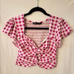 ZARA Pink and White Short-Sleeve Gingham Shirred Crop Top And Cut Out Top (M)
